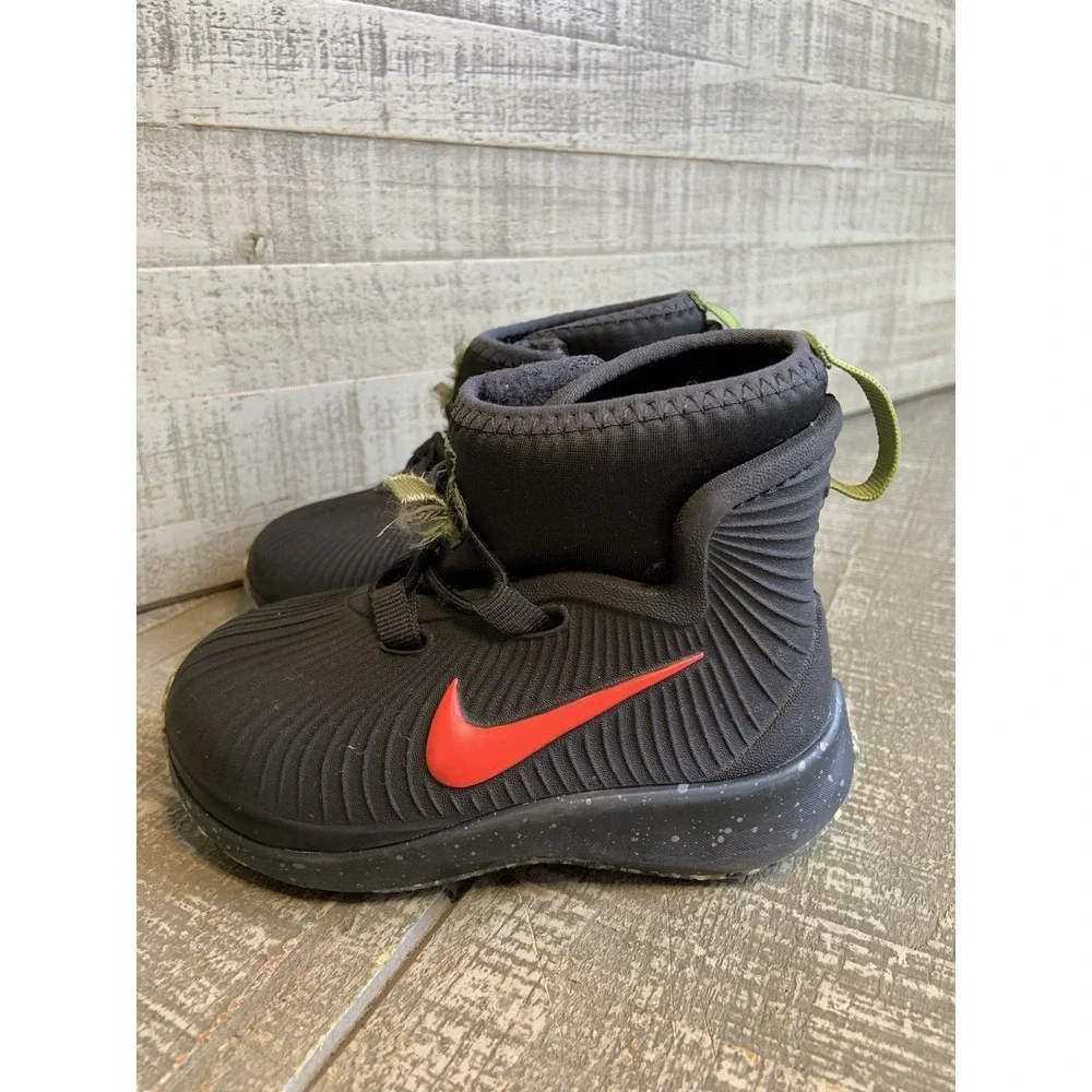 Nike Binzie GS Red Black‎ Sneaker Rain Boots Boys Shoes Size 6C Rubber